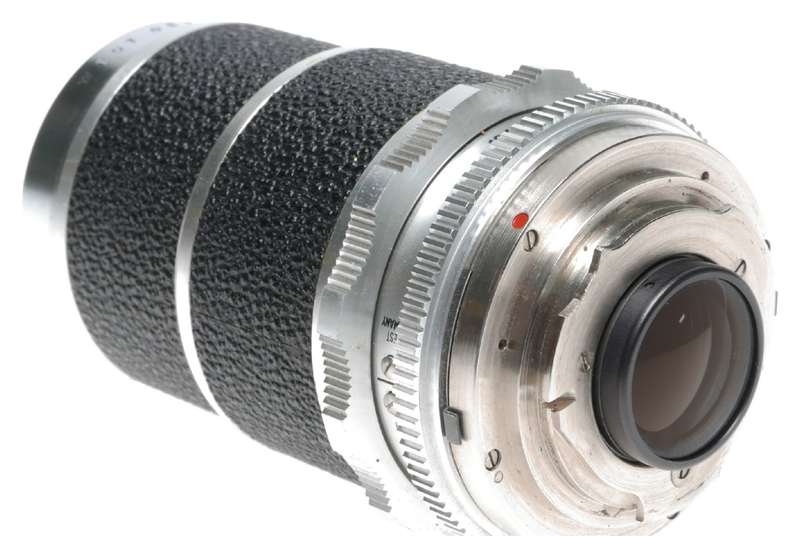 Voigtlander Super-Dynarex 1:4 135mm Telephoto Lens