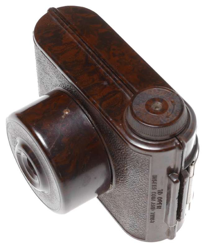V.P. Twin Vest Pocket Bakelite 127 Rollfilm Camera Walnut Marble Finish