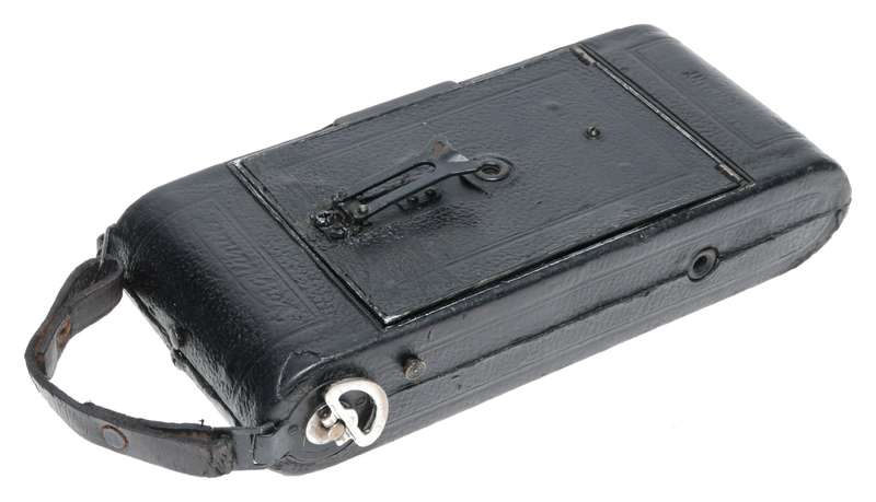 Voigtlander Rollfilm Camera 6.5x11 No.147695 Skopar 1:4.5 F=10.5cm