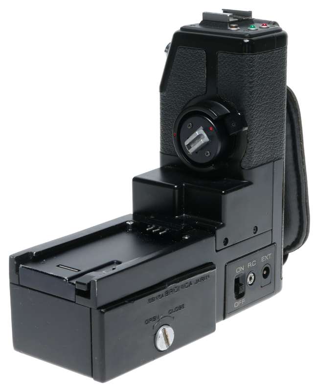 Zenza Bronica ETR S Si Camera Motor Winder Speed Grip
