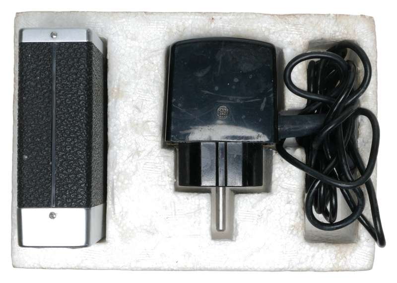 Rollei Strobomatic E17C Hot shoe Electronic Charger Camera Flash
