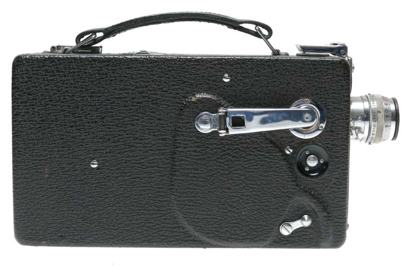 Kodak Cine Model K 16mm Spring Motor Movie Camera in Original Case