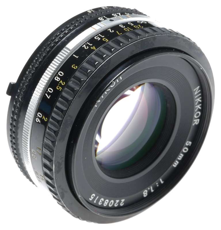 Nikon FG-20 35mm SLR Camera Lens Nikkor 1.8/50 Lens