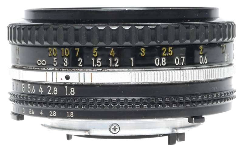 Nikon FG-20 35mm SLR Camera Lens Nikkor 1.8/50 Lens