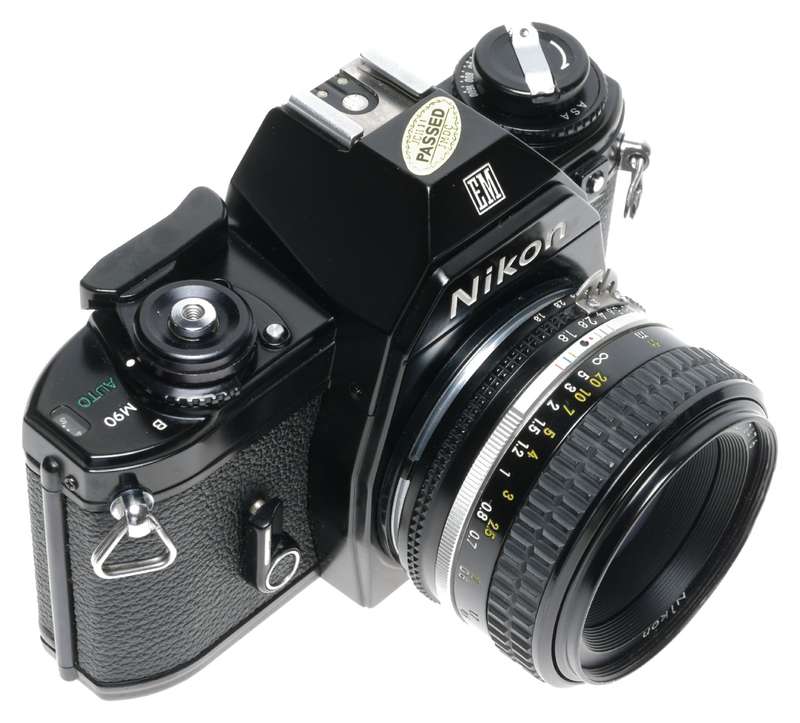 Nikon EM 35mm SLR Film Camera Nikkor 1.8/50 Lens