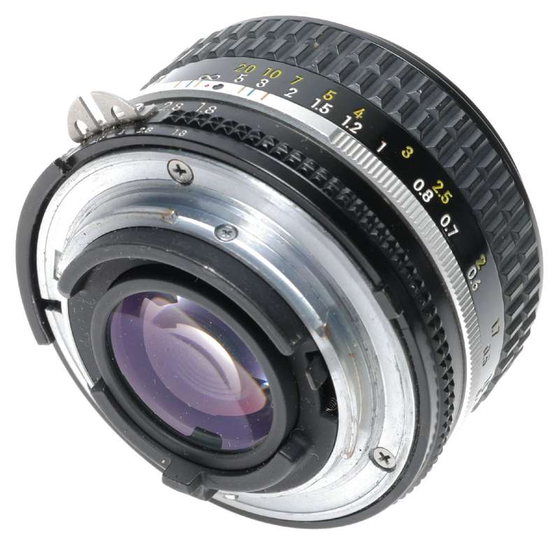 Nikon EM 35mm SLR Film Camera Nikkor 1.8/50 Lens