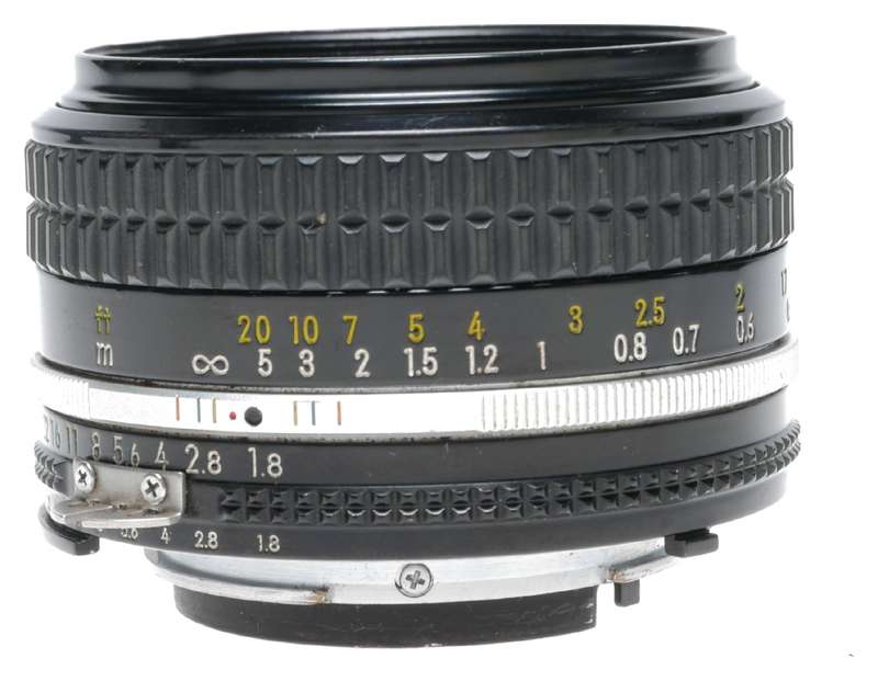 Nikon EM 35mm SLR Film Camera Nikkor 1.8/50 Lens