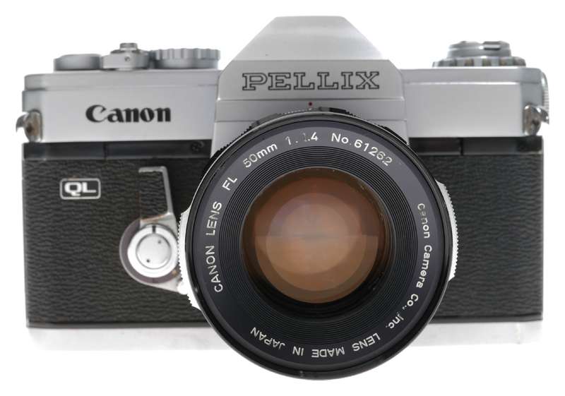 Canon Pellix QL 35mm SLR Film Camera FL 50mm 1:1.4 Lens