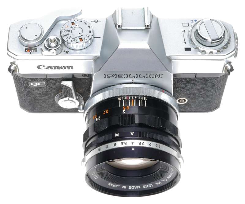 Canon Pellix QL 35mm SLR Film Camera FL 50mm 1:1.4 Lens