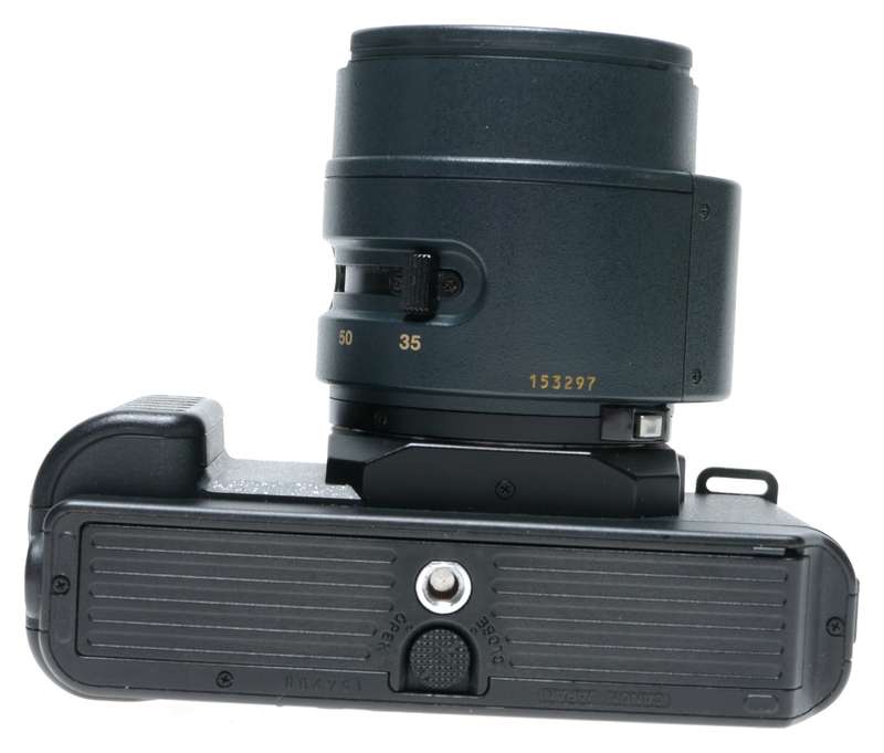 Canon T80 SLR Film Camera Zoom Lens AC 35-70mm 1:3.5-4.5
