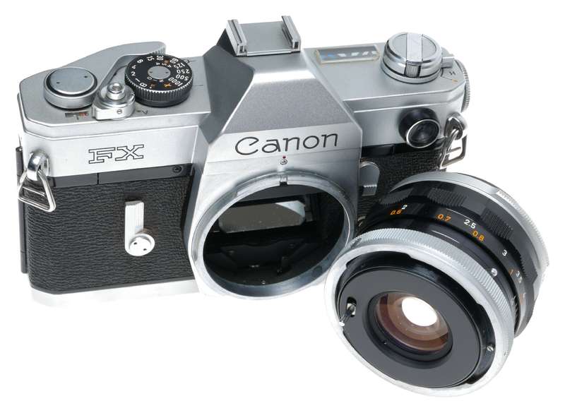 Canon FX 35mm Film SLR Camera FL Lens 1.8/50mm No.383276