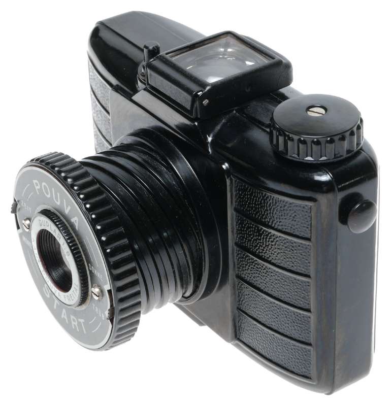 Karl Pouva Start Bakelite 6x6 Format Film Viewfinder Camera Duplar 1:8 Lens