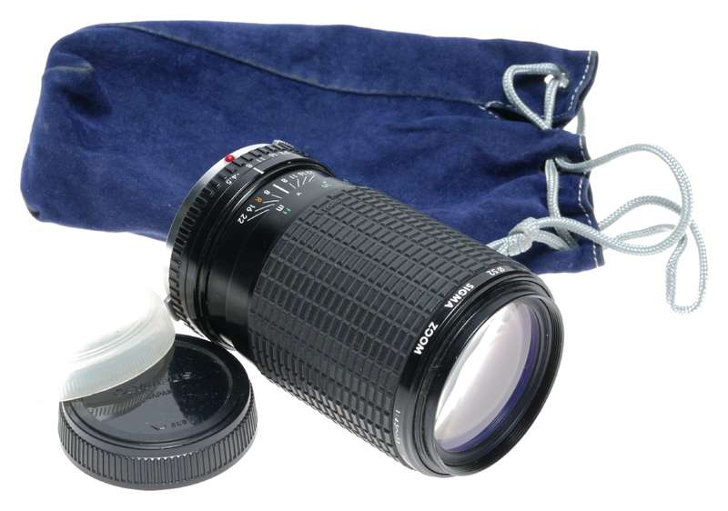 Sigma Zoom f=80-200mm 1:4.5-5.6 MC Lens fits Olympus Camera