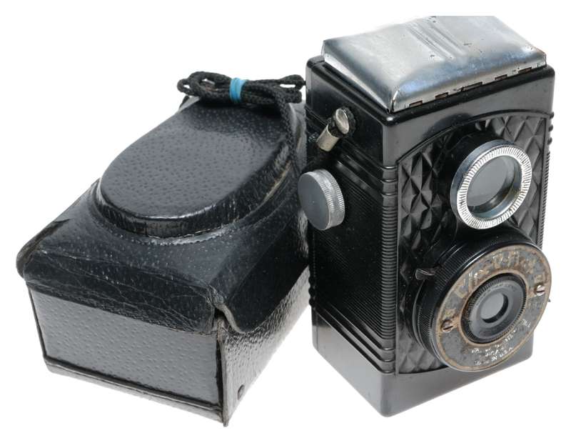 Clix-O-Flex Pseudo TLR Bakelite Camera Maestrar F.57.5mm Meniscus Lens