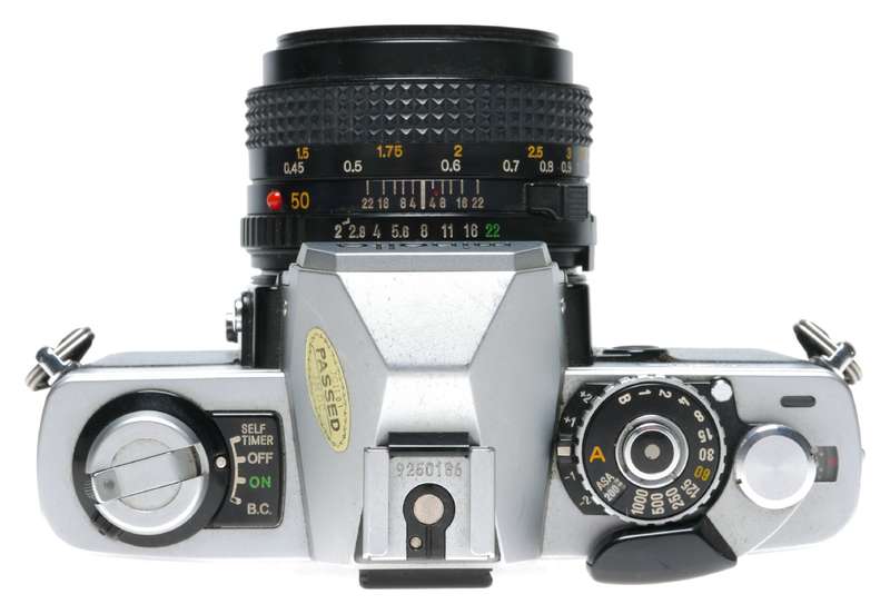 Minolta XG 9 XG-S 35mm SLR Film Camera MD 1:2 50mm Lens