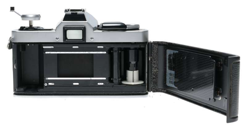 Minolta XG 9 XG-S 35mm SLR Film Camera MD 1:2 50mm Lens