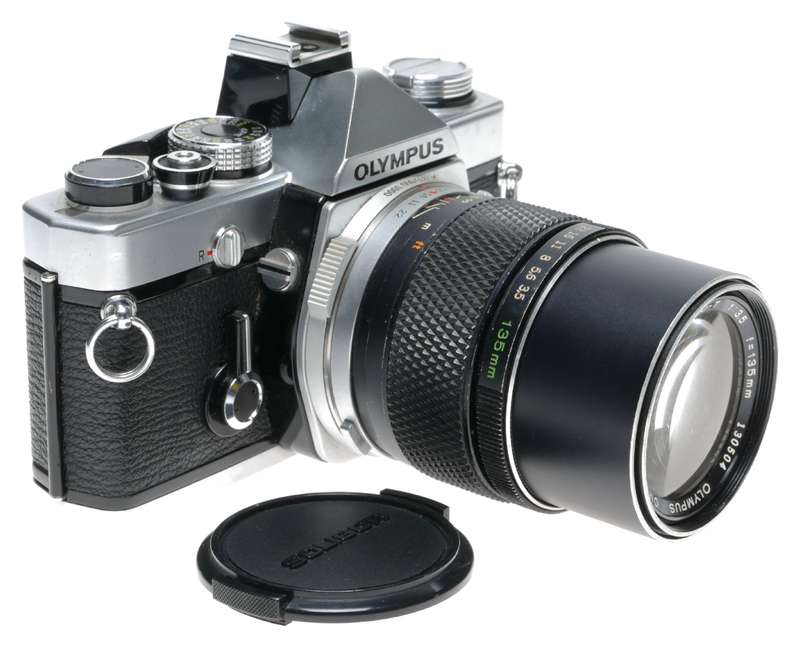 Olympus OM-1N SLR Camera E.Zuiko Auto-T 3.5/135mm Telephoto Lens