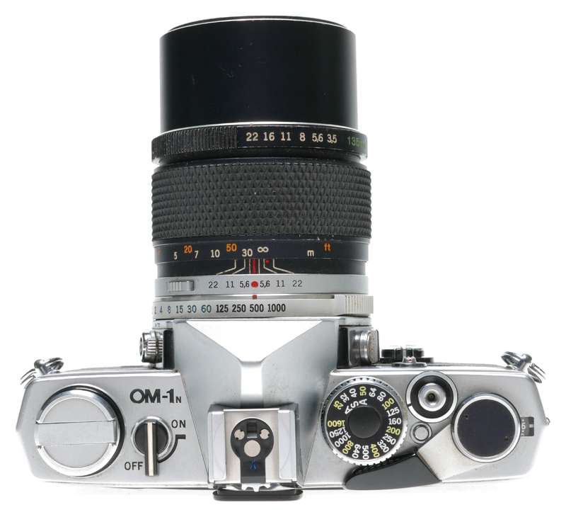 Olympus OM-1N SLR Camera E.Zuiko Auto-T 3.5/135mm Telephoto Lens