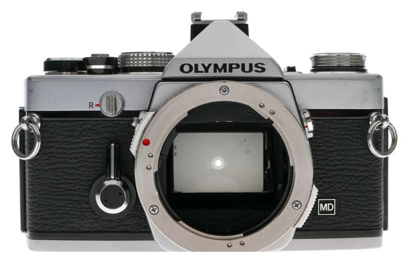 Olympus OM-1N SLR Camera E.Zuiko Auto-T 3.5/135mm Telephoto Lens