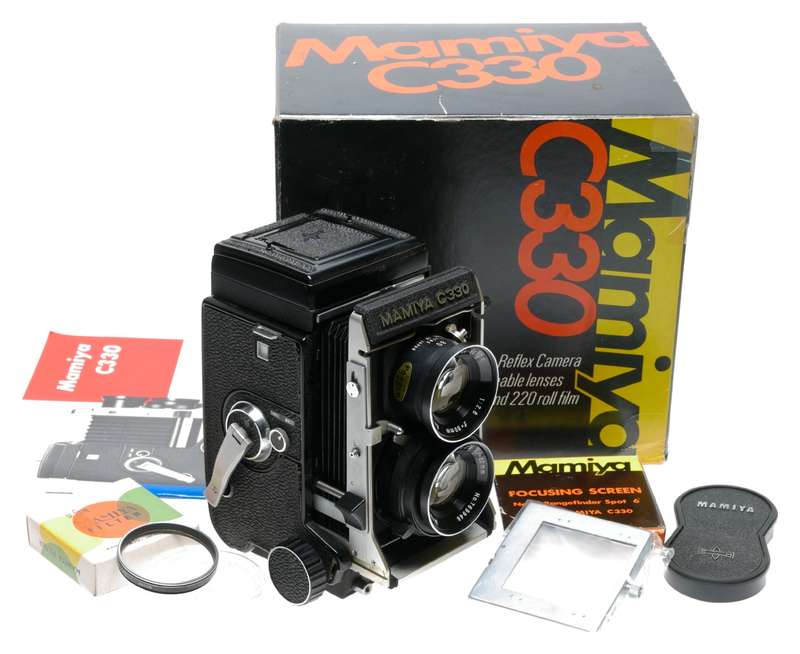 Mamiya C330 Pro TLR Camera Blue Dot Sekor 2.8/80mm in Box