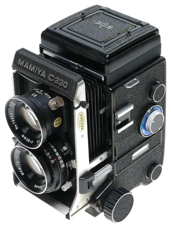 Mamiya C330 Pro TLR Camera Blue Dot Sekor 2.8/80mm in Box