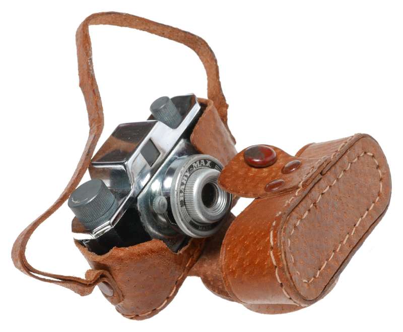 Tougodo Baby Max Miniature 17.5mm Film Camera Collectible