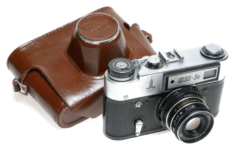 FED 5b Olympic 35mm Rangefinder Camera Industar 61L/D 2.8/53 Leica Mount