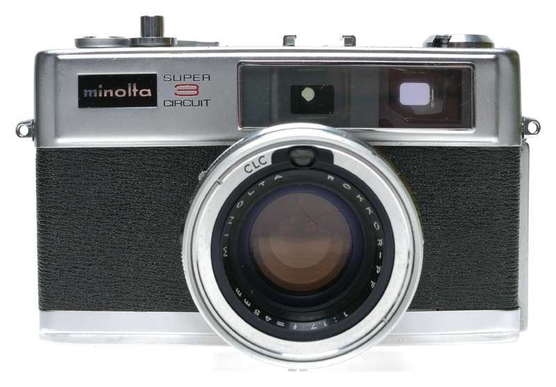 Minolta Hi-Matic 11 Super 3 Circuit Camera Rokkor-PF 1:1.7 f=45mm