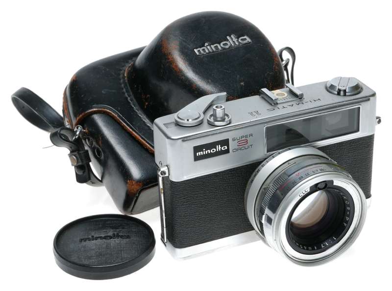 Minolta Hi-Matic 11 Super 3 Circuit Camera Rokkor-PF 1:1.7 f=45mm