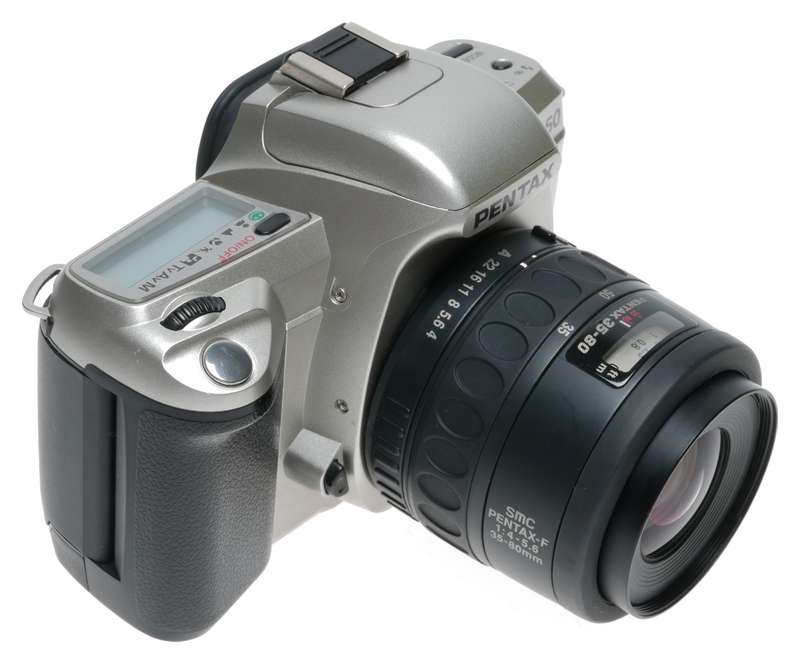 Asahi Pentax MZ-60 35mm SLR Camera 35-80 Zoom Lens Carry Bag