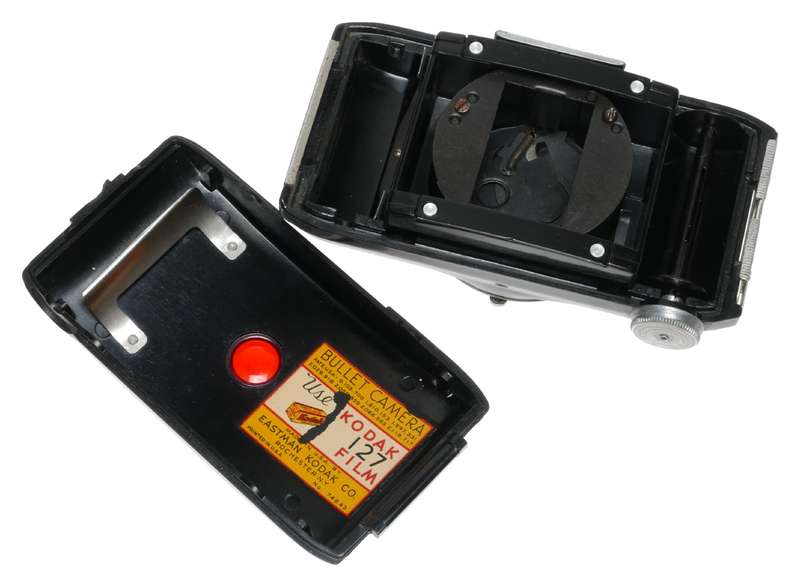 Kodak Bullet 127 Film Art Deco Bakelite Pocket Camera