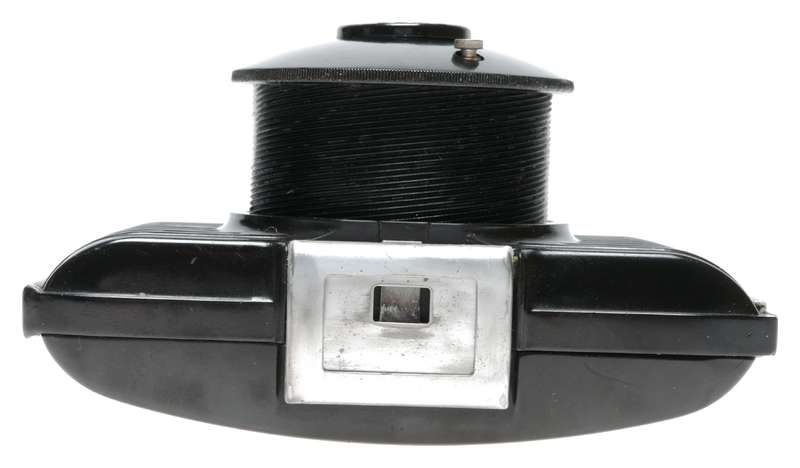 Kodak Bullet 127 Film Art Deco Bakelite Pocket Camera