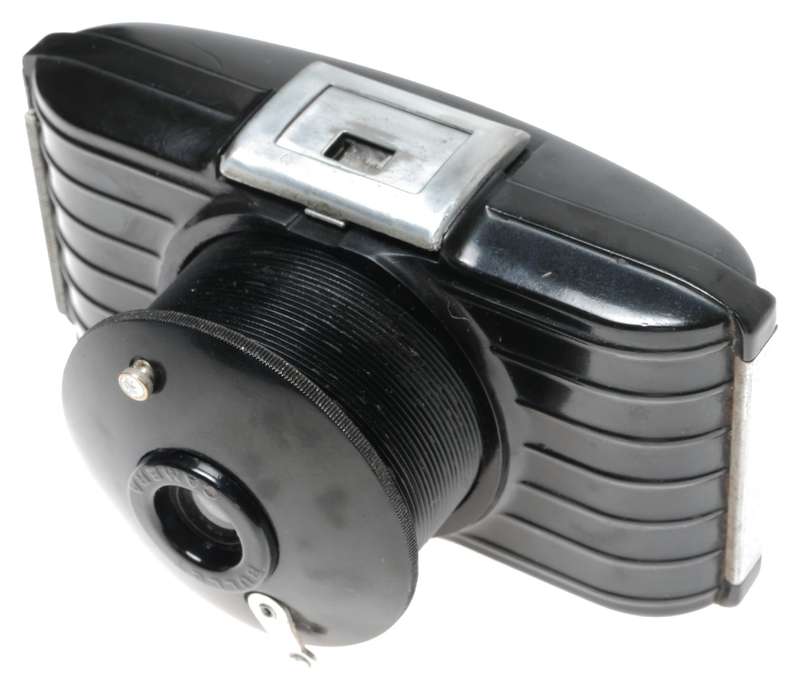 Kodak Bullet 127 Film Art Deco Bakelite Pocket Camera