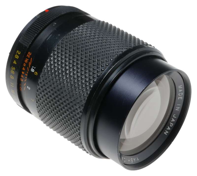 Yashica Telephoto Lens DSB 135mm 1:2.8 Contax Yashica SLR Camera Mount