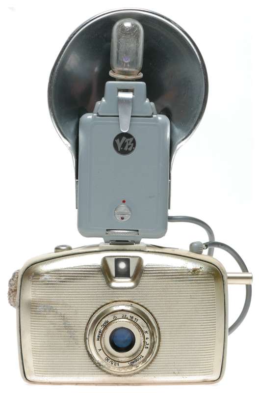 Welta Orix 18x24 Gold Penti Camera Flash Meyer-Optik Trioplan 1:3.5/30