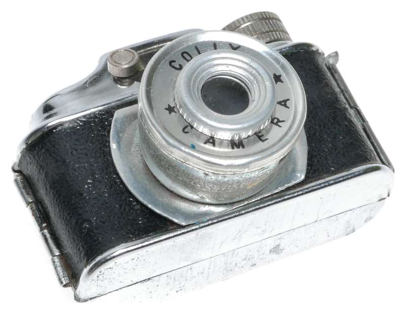 Tougodo Colly Hit-Type Sub Miniature 17.5mm Film Camera