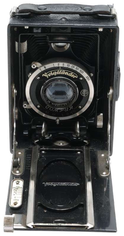 Voigtlander Avus 6x9 Plate Folding Camera Skopar 1:4.5 F=10.5cm