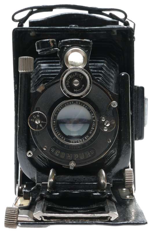 Voigtlander AVUS 9x12 Folding Plate Camera Skopar 1:4.5 F=10.5cm