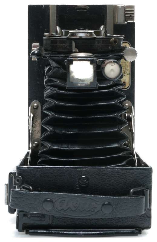 Voigtlander AVUS 9x12 Folding Plate Camera Skopar 1:4.5 F=10.5cm