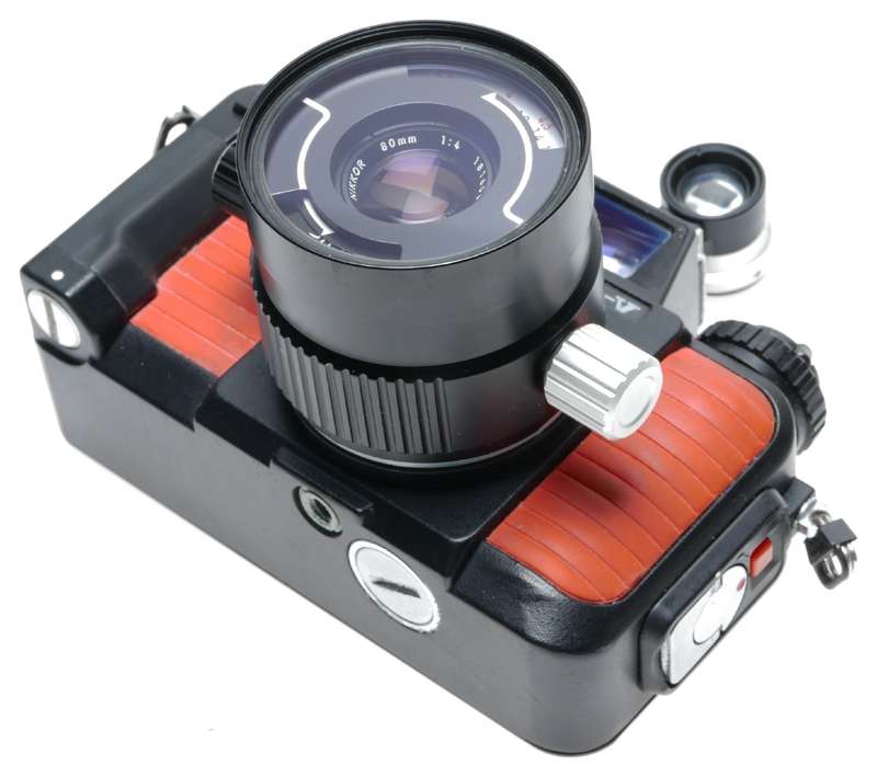 Nikonos-V underwater 35mm film camera outfit 80mm 2 lens set