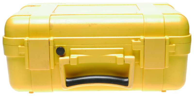 Sea and Sea MX-10 underwater film camera with YS-40 flash in case