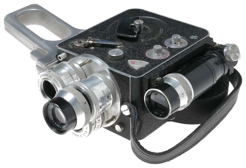 Leveque L.D. 8mm Cine camera full set of 4x Som Berthiot lenses
