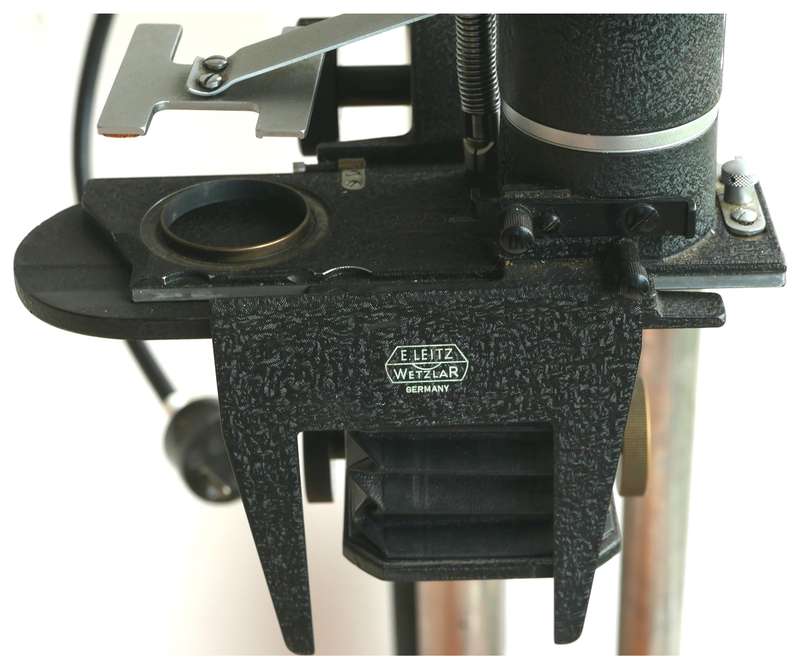 Leitz Reprovit II Universal copy stand for screw mount Leica