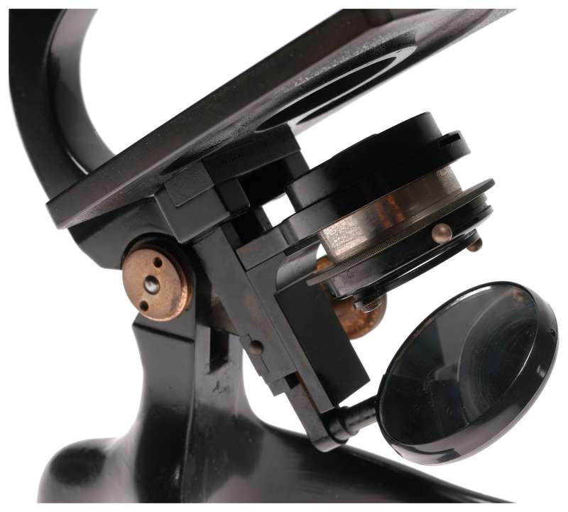 Brass monocular microscope E.Leitz Wetzlar Germany 3 objective lenses