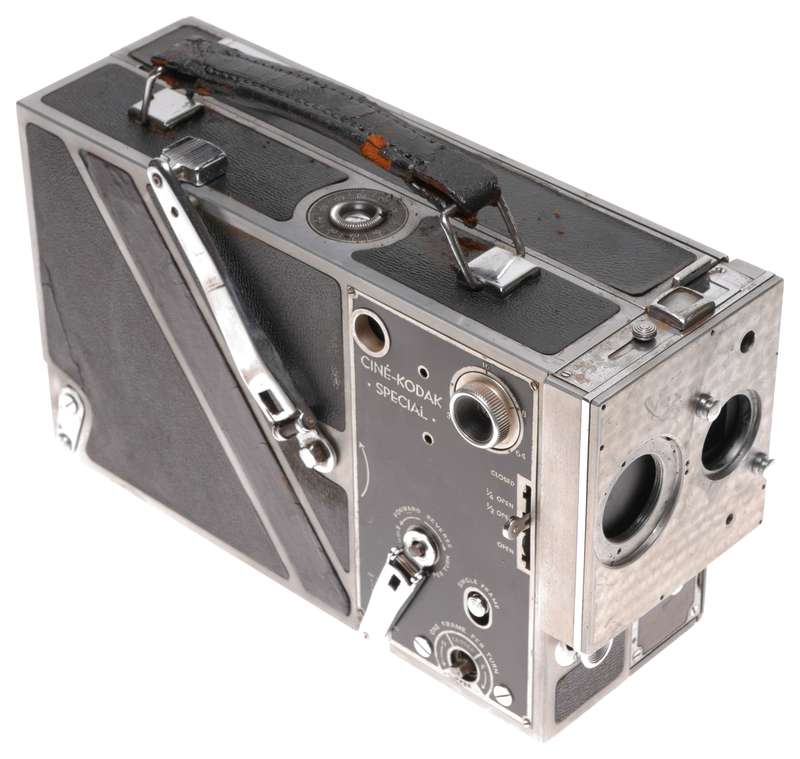 Cine Kodak Special 16mm movie camera 3 lenses outfit