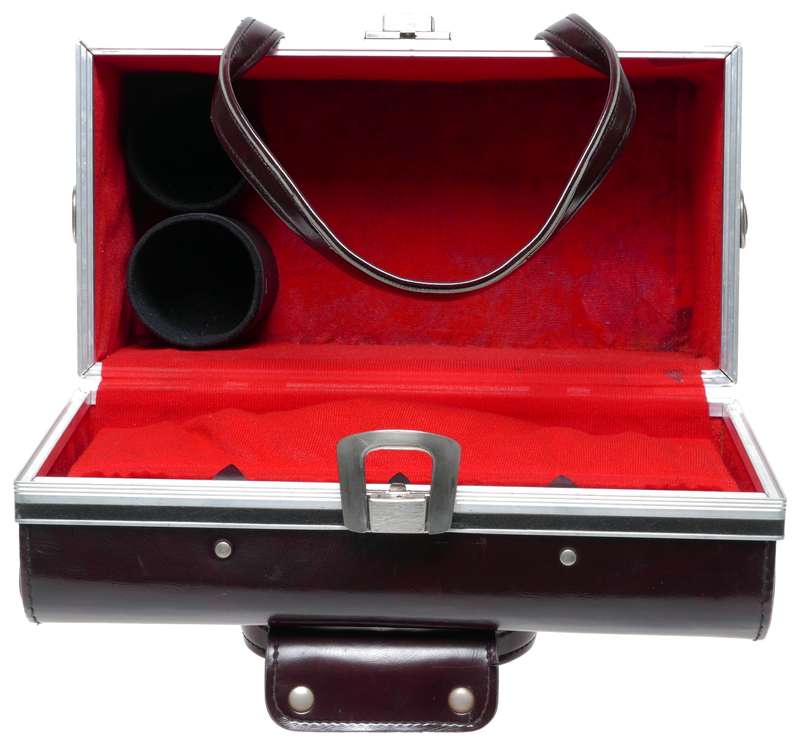 Camera case vintage and universal fits film cameras