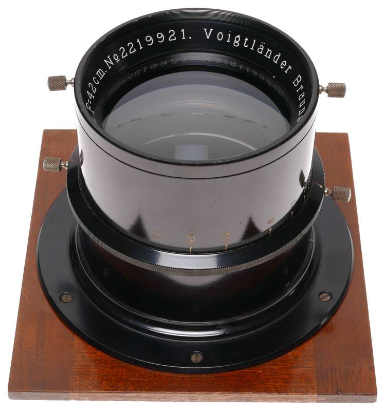 Voigtlander Heliar-Universal 1:4.5 f=42cm Stella Globus 8x10 camera