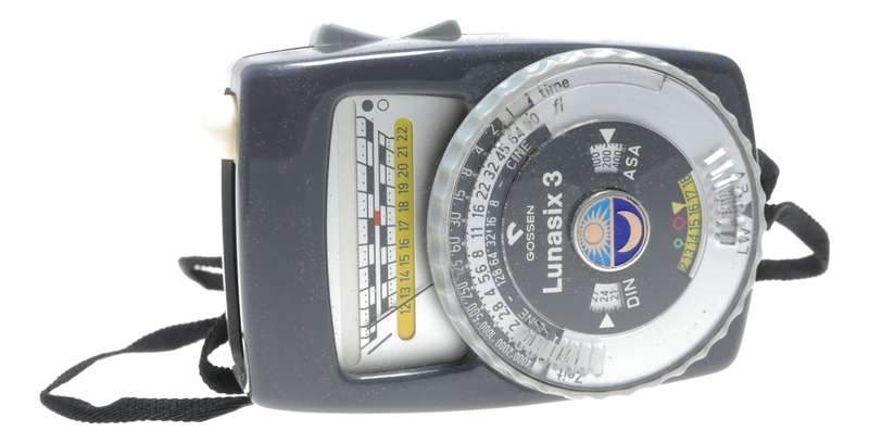 Lunasix 3 hand held light exposure f/stop meter antique case Gossen strap