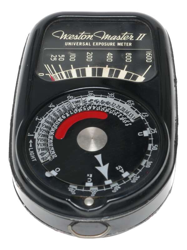 Cased Weston Master II hand held light exposure f/stop meter vintage neck strap