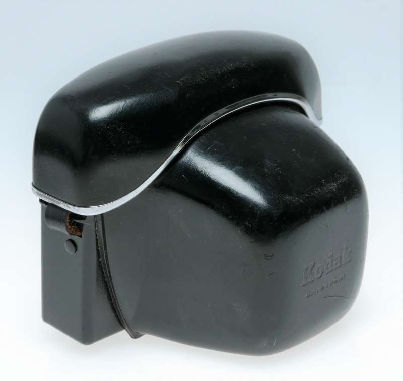 Kodak SKR Black vintage film camera antique leather case in used condition